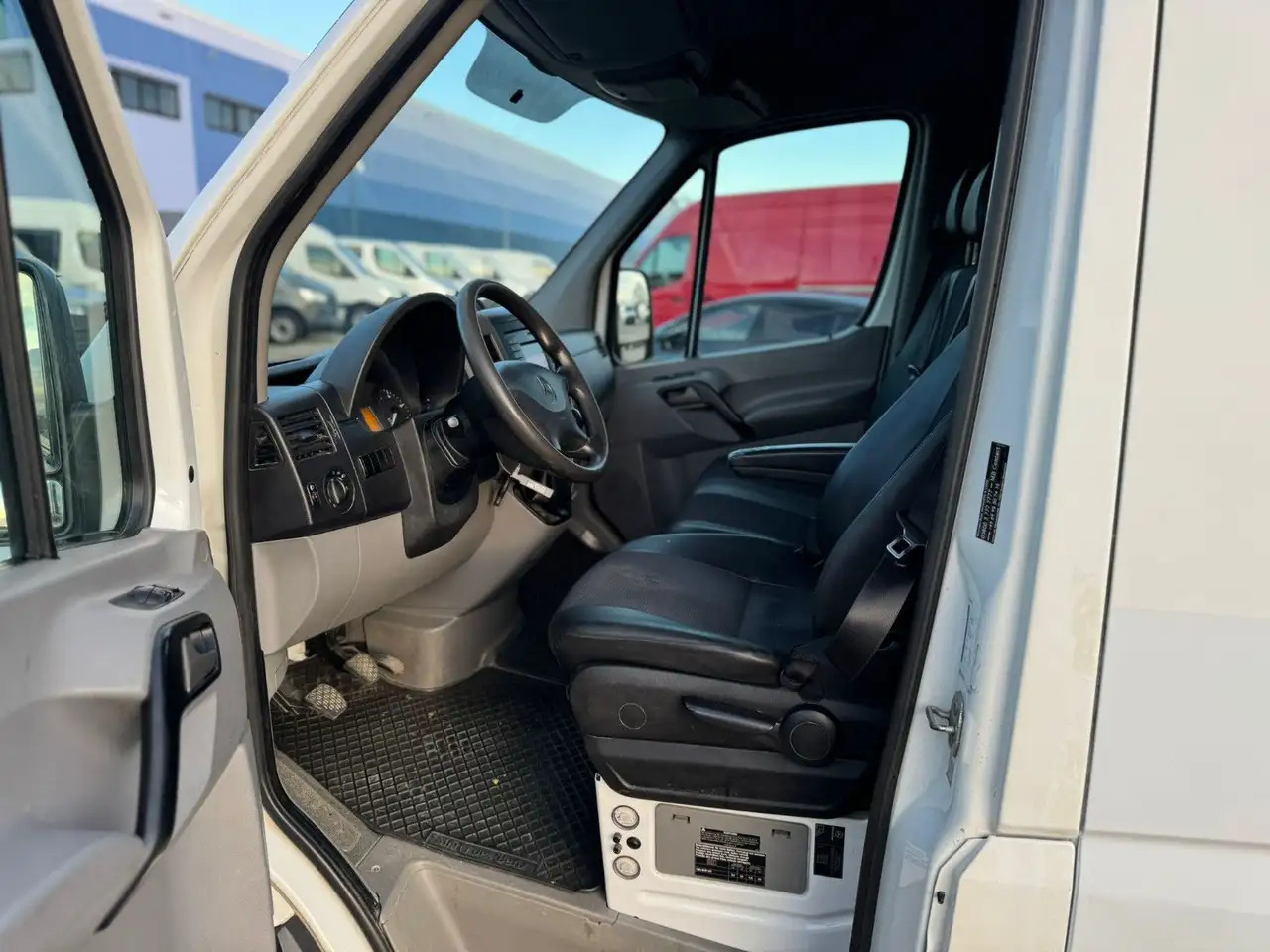 Mercedes-Benz Sprinter 319 CDI Maxi Lang XXL Extralang Mixto - Fourgon utilitaire: photos 3 Mercedes-Benz Sprinter 319 CDI Maxi Lang XXL Extralang Mixto - Fourgon utilitaire: photos 3