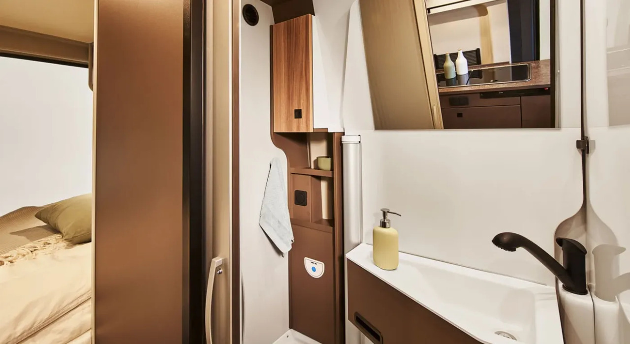 Bürstner B66 C 600 B 66  Voll ausgestattet - Fourgon aménagé: photos 4 Bürstner B66 C 600 B 66  Voll ausgestattet - Fourgon aménagé: photos 4