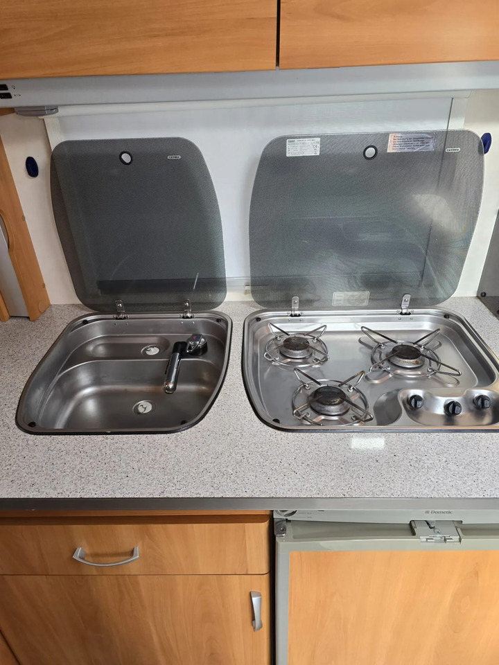 Wohnwagen Wilk S5 451 HTD - Caravane: photos 5 Wohnwagen Wilk S5 451 HTD - Caravane: photos 5