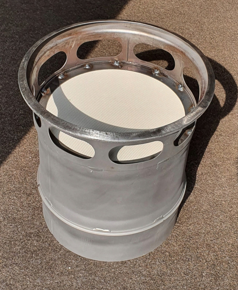 Nowy Wkład DPF+Zestaw Uszczelek DAF XF106 480 EURO6 POLIFT + Kaucja - Système d'échappement pour Camion: photos 2 Nowy Wkład DPF+Zestaw Uszczelek DAF XF106 480 EURO6 POLIFT + Kaucja - Système d'échappement pour Camion: photos 2