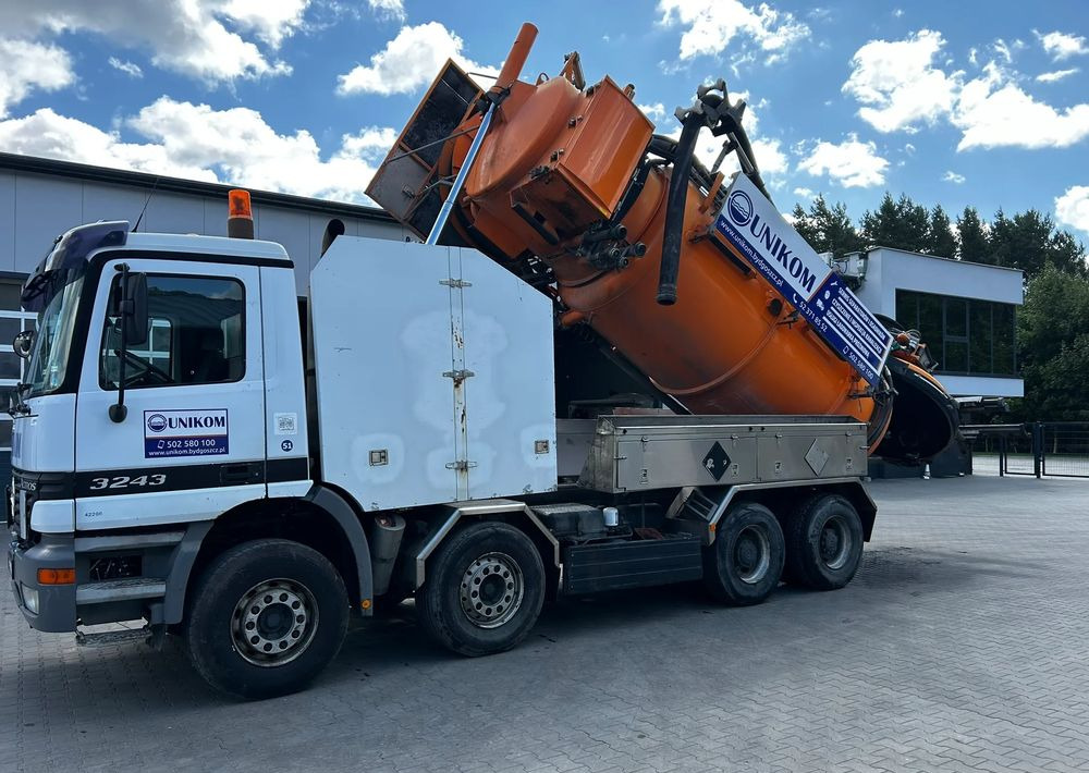 Mercedes-Benz ACTROS 3243 KAISER AQUASTER WUKO - Camion hydrocureur: photos 1 Mercedes-Benz ACTROS 3243 KAISER AQUASTER WUKO - Camion hydrocureur: photos 1