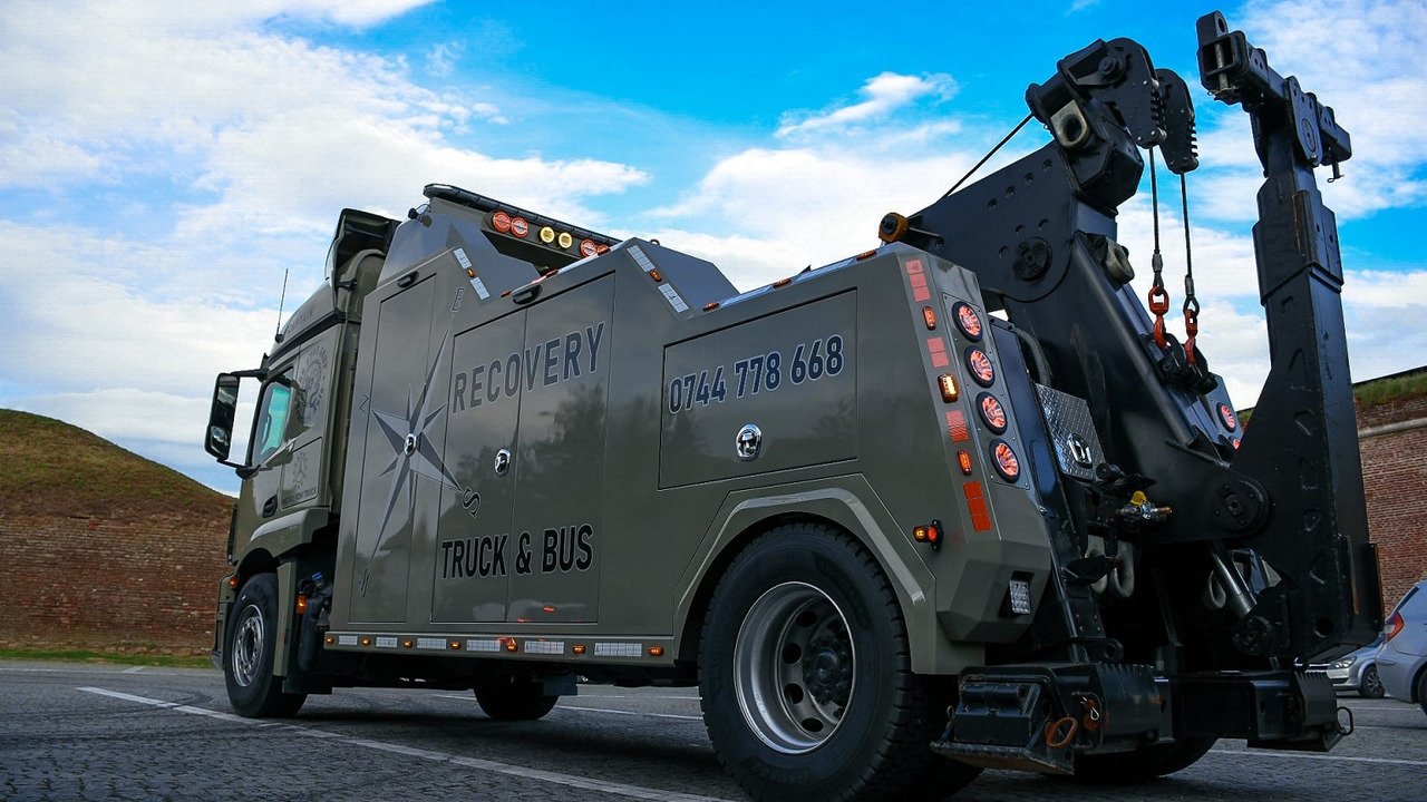 MERCEDES-BENZ Actros 1836 - Camion porte-voitures: photos 4 MERCEDES-BENZ Actros 1836 - Camion porte-voitures: photos 4