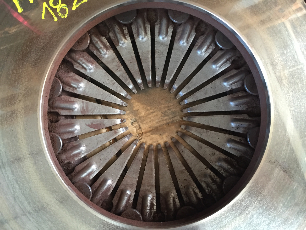 Mécanisme d'embrayage pour Camion Gebrauchte Kupplungsdruckplatte MB Axor 1824, Motor Typ : OM 906 LA, Artikel - Nr. : A 007 250 15 04: photos 8 Mécanisme d'embrayage pour Camion Gebrauchte Kupplungsdruckplatte MB Axor 1824, Motor Typ : OM 906 LA, Artikel - Nr. : A 007 250 15 04: photos 8