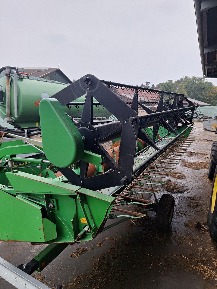 JOHN DEERE T550 - Moissonneuse-batteuse: photos 3 JOHN DEERE T550 - Moissonneuse-batteuse: photos 3