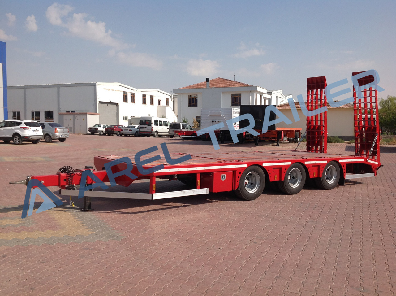 AREL TRAILER 3 AXLE TRIDEM CENTRE AXLE REMORQUE DRAWBAR - Remorque porte-engin surbaissée: photos 1 AREL TRAILER 3 AXLE TRIDEM CENTRE AXLE REMORQUE DRAWBAR - Remorque porte-engin surbaissée: photos 1