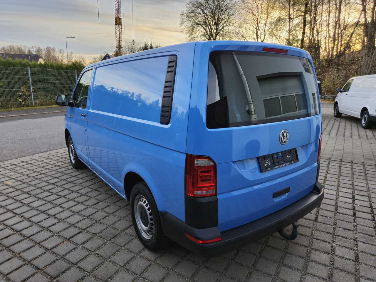 VOLKSWAGEN T6 Transporter Kasten-Kombi LED/AHK/Bluetooth - Fourgon utilitaire: photos 5 VOLKSWAGEN T6 Transporter Kasten-Kombi LED/AHK/Bluetooth - Fourgon utilitaire: photos 5