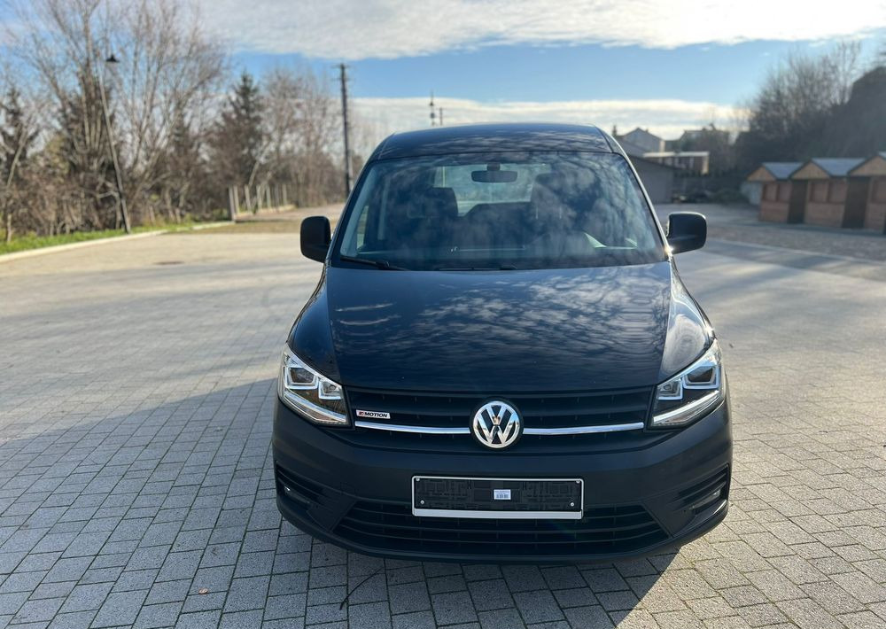 Volkswagen CADDY/2.0/4X4/ SPROWADZONY na/1 WŁ/FV23%/SERWISOWANY/VW/FORD/OPEL/CITROEN - Fourgon utilitaire: photos 4 Volkswagen CADDY/2.0/4X4/ SPROWADZONY na/1 WŁ/FV23%/SERWISOWANY/VW/FORD/OPEL/CITROEN - Fourgon utilitaire: photos 4
