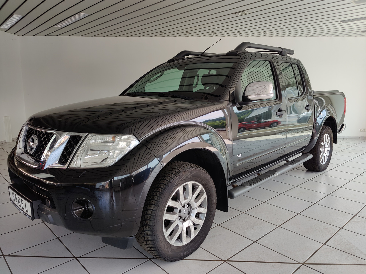 Nissan Navara Pickup (D40M)(05.2005->) Double Cab LE V6 4X4 Navi Kam Leder SHZ AHK - Pick-up: photos 1 Nissan Navara Pickup (D40M)(05.2005->) Double Cab LE V6 4X4 Navi Kam Leder SHZ AHK - Pick-up: photos 1