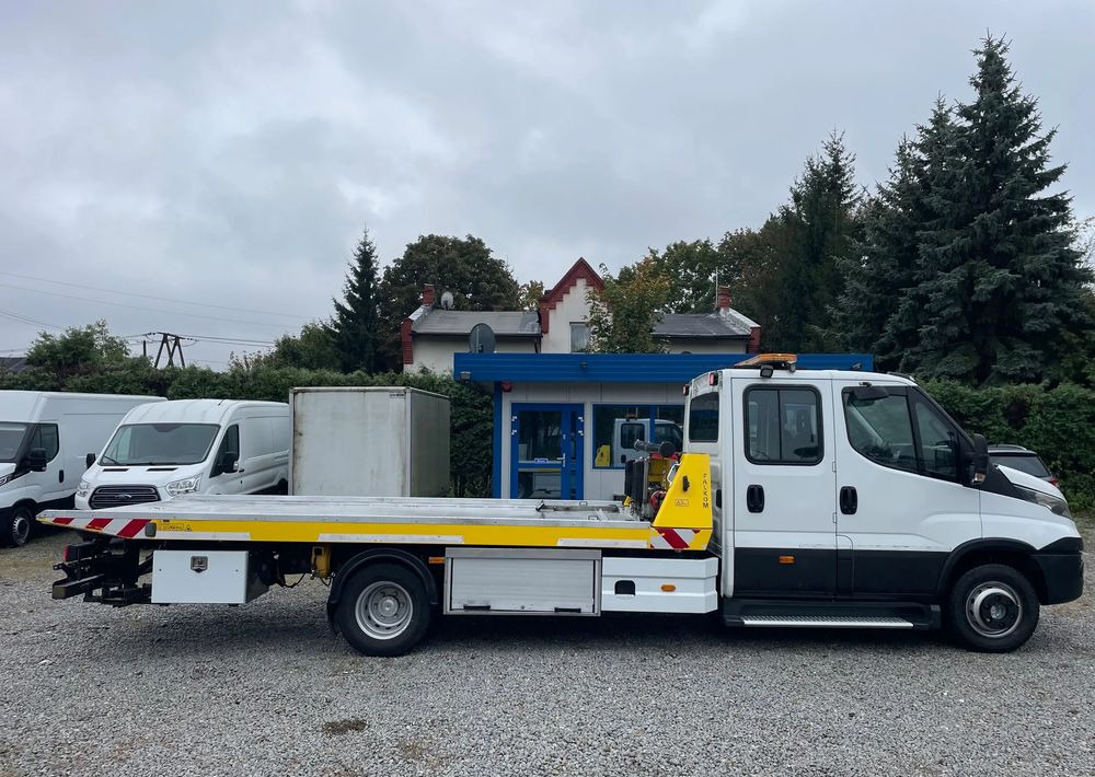 Iveco Daily 70C18 Pomoc drogowa Laweta 2017r - Remorqueuse: photos 4 Iveco Daily 70C18 Pomoc drogowa Laweta 2017r - Remorqueuse: photos 4