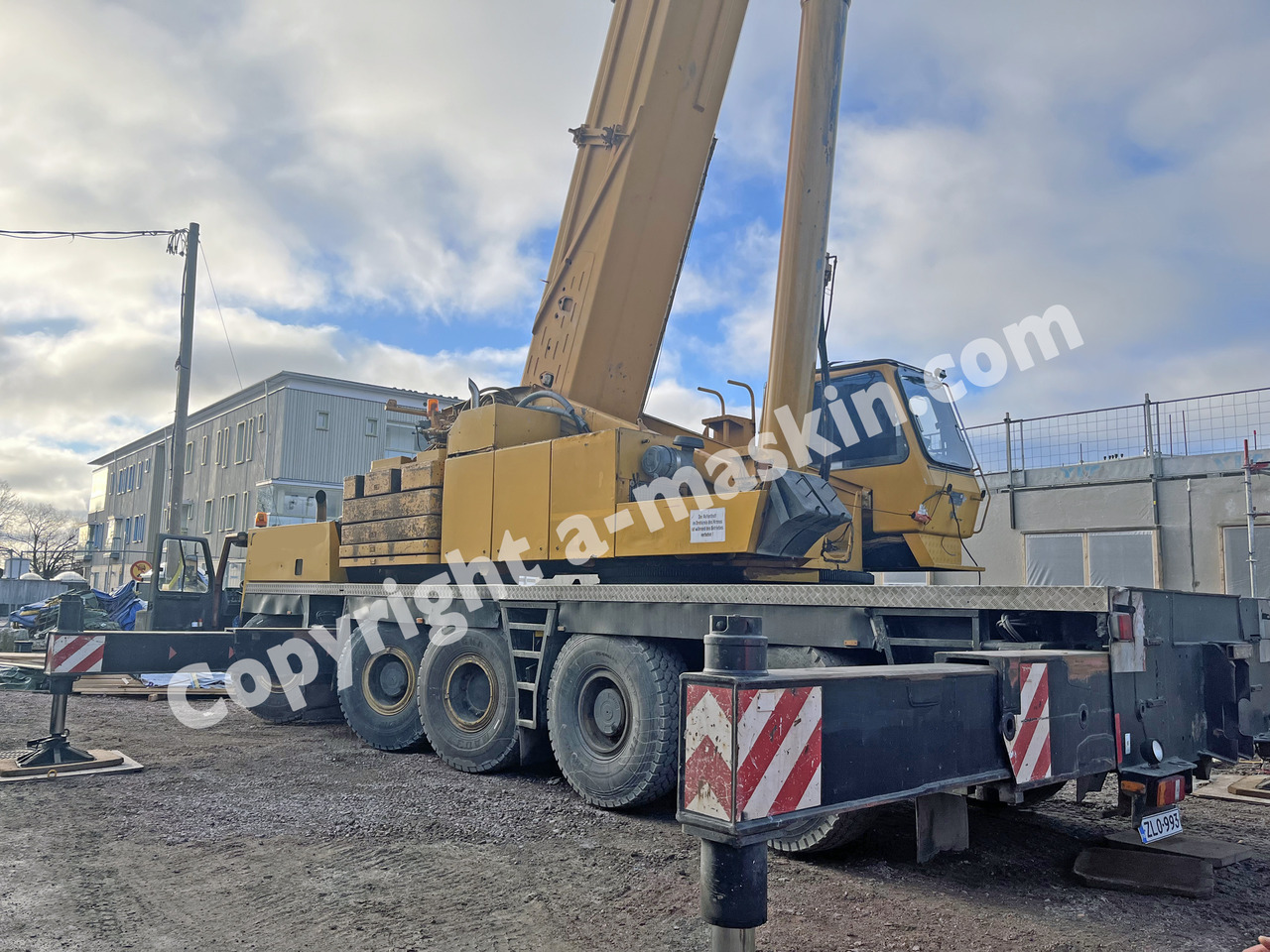 Grove GMK 5180 - hook height 98 m - Grue tout-terrain: photos 4 Grove GMK 5180 - hook height 98 m - Grue tout-terrain: photos 4