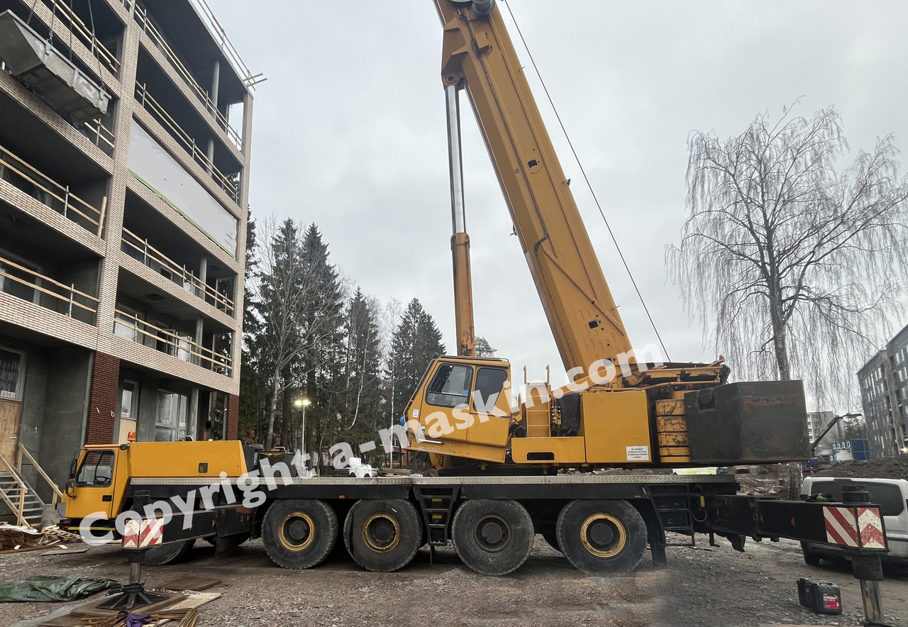 Grove GMK 5180 - hook height 98 m - Grue tout-terrain: photos 5 Grove GMK 5180 - hook height 98 m - Grue tout-terrain: photos 5