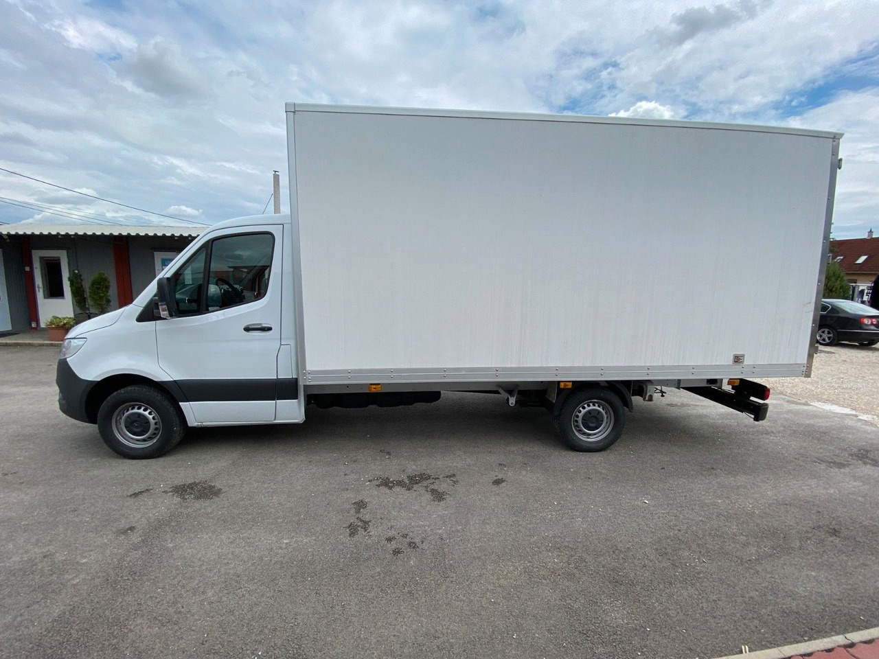 Mercedes-Benz Sprinter 319 Koffer - Fourgon grand volume: photos 3 Mercedes-Benz Sprinter 319 Koffer - Fourgon grand volume: photos 3