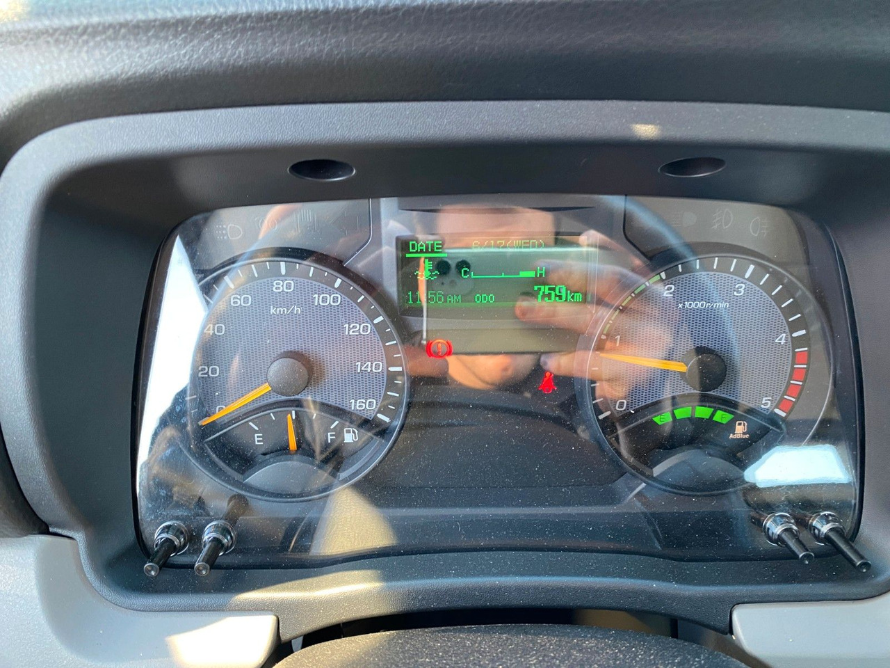 Mitsubishi FUSO CANTER 6C18 4WD PRITSCHE+PM 6522P KRAN - Fourgon plateau: photos 4 Mitsubishi FUSO CANTER 6C18 4WD PRITSCHE+PM 6522P KRAN - Fourgon plateau: photos 4