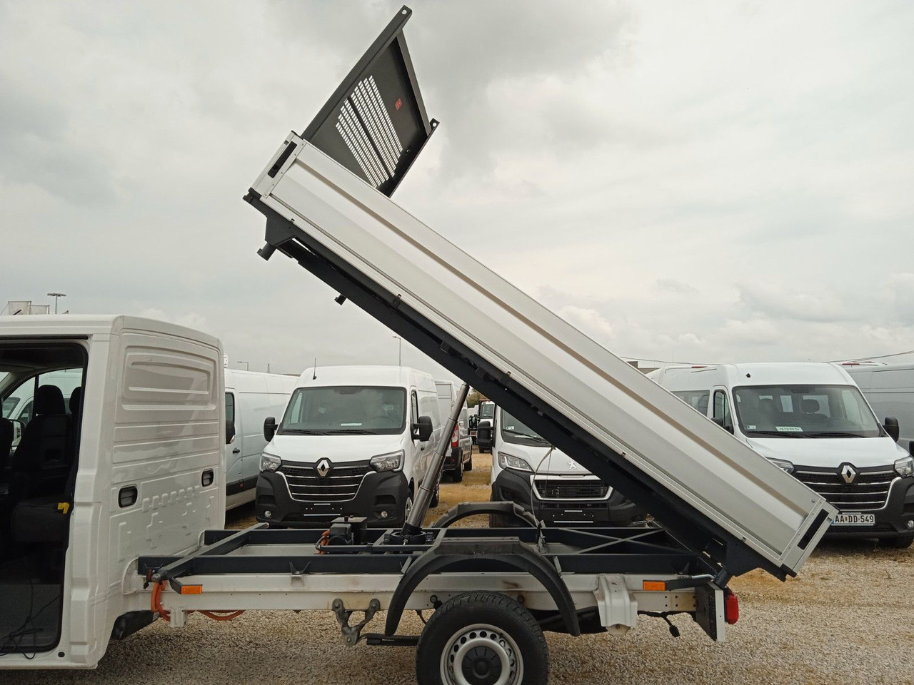 Volkswagen Crafter L4 DOKA Kipper 140Ps SOFORT - Utilitaire benne, Utilitaire double cabine: photos 5 Volkswagen Crafter L4 DOKA Kipper 140Ps SOFORT - Utilitaire benne, Utilitaire double cabine: photos 5