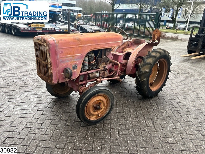 Energic - Tracteur agricole: photos 1 Energic - Tracteur agricole: photos 1
