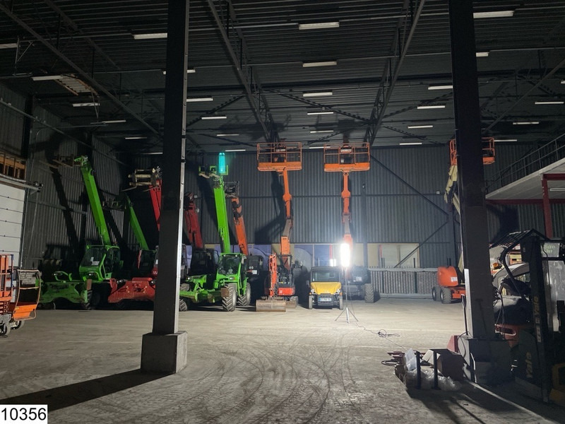 ELC Lumaphore LED, IP65, transport case - Engins de chantier: photos 5 ELC Lumaphore LED, IP65, transport case - Engins de chantier: photos 5