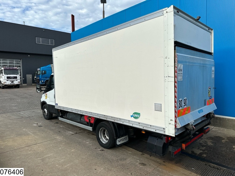 Iveco Daily 70C14 CNG EURO 6, Dhollandia, CNG - Camion fourgon: photos 2 Iveco Daily 70C14 CNG EURO 6, Dhollandia, CNG - Camion fourgon: photos 2