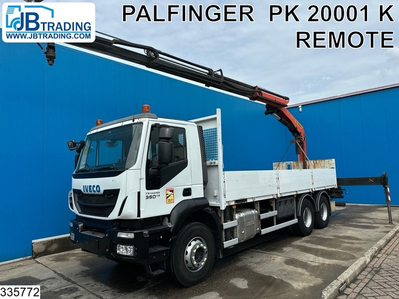Iveco Trakker 360 6X4, EURO 6, Palfinger, Retarder, Steel suspension - Camion plateau, Camion grue: photos 1 Iveco Trakker 360 6X4, EURO 6, Palfinger, Retarder, Steel suspension - Camion plateau, Camion grue: photos 1