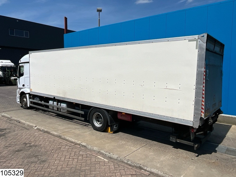 Mercedes-Benz Actros 1833 EURO 6, Engine broken, Chassis only - Camion fourgon: photos 4 Mercedes-Benz Actros 1833 EURO 6, Engine broken, Chassis only - Camion fourgon: photos 4