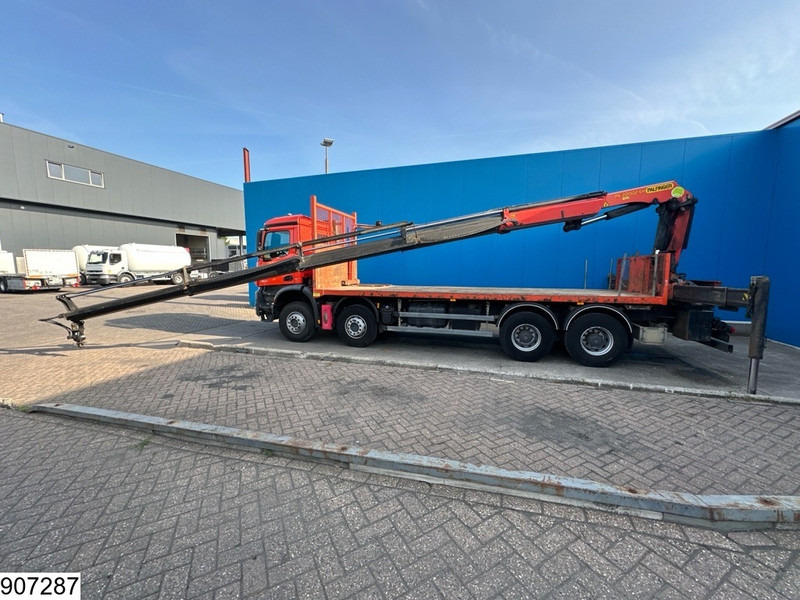 Camion plateau, Camion grue Mercedes-Benz Arocs 3240 8X4, EURO 6, Steel suspension, Palfinger: photos 15
