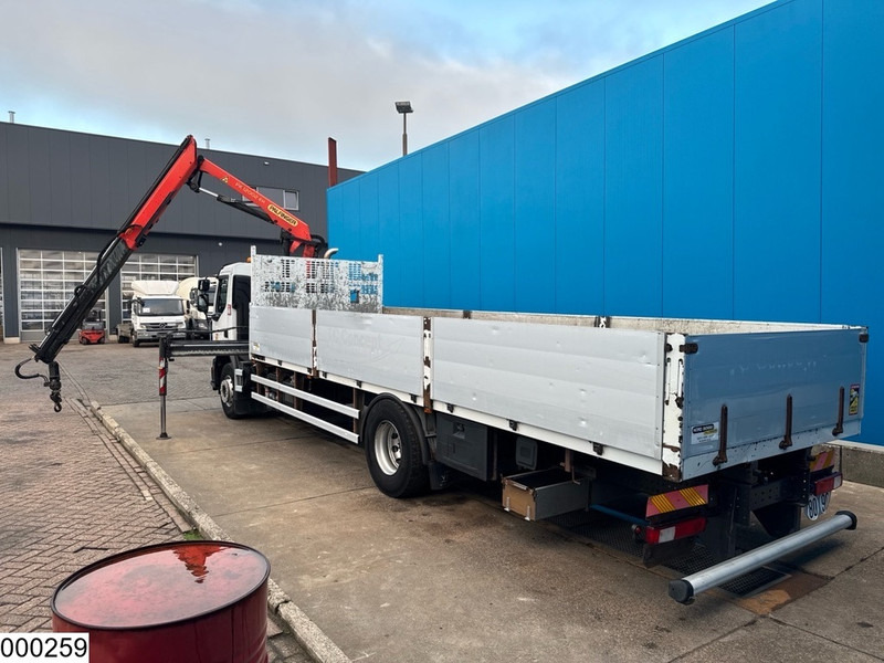 Renault C 280 EURO 6, Palfinger, Remote - Camion plateau, Camion grue: photos 4 Renault C 280 EURO 6, Palfinger, Remote - Camion plateau, Camion grue: photos 4