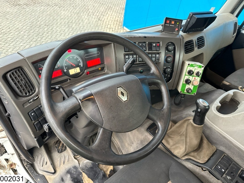 Renault Kerax 410 Dxi 8x4, EURO 4, 9m3, Steel suspension, Remote - Camion malaxeur: photos 5 Renault Kerax 410 Dxi 8x4, EURO 4, 9m3, Steel suspension, Remote - Camion malaxeur: photos 5