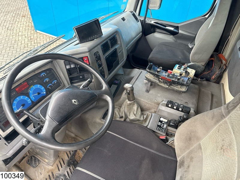 Camion pompe Renault Kerax 420 8x4, EURO 3, Cifa MK20, 9m3: photos 14 Camion pompe Renault Kerax 420 8x4, EURO 3, Cifa MK20, 9m3: photos 14