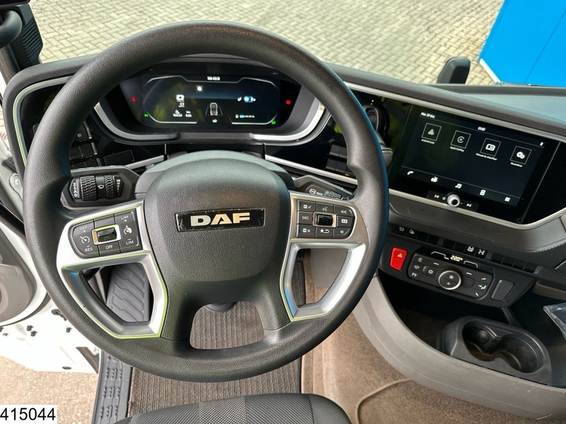 Tracteur routier DAF XF 480 EURO 6, standairco, Mirrorcams: photos 10 Tracteur routier DAF XF 480 EURO 6, standairco, Mirrorcams: photos 10