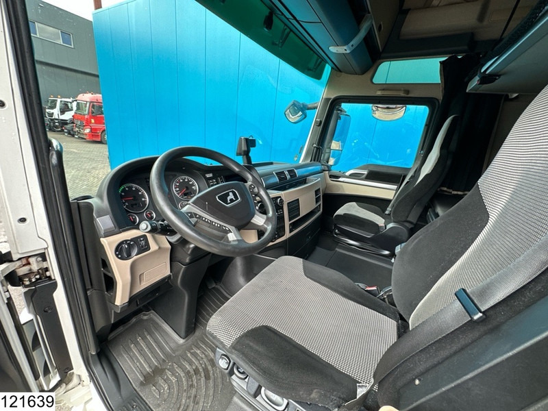 MAN TGX 18 460 EURO 6 - Tracteur routier: photos 5 MAN TGX 18 460 EURO 6 - Tracteur routier: photos 5