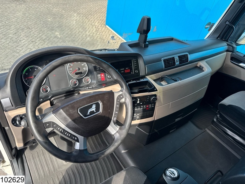 MAN TGX 18 460 EURO 6 - Tracteur routier: photos 5 MAN TGX 18 460 EURO 6 - Tracteur routier: photos 5