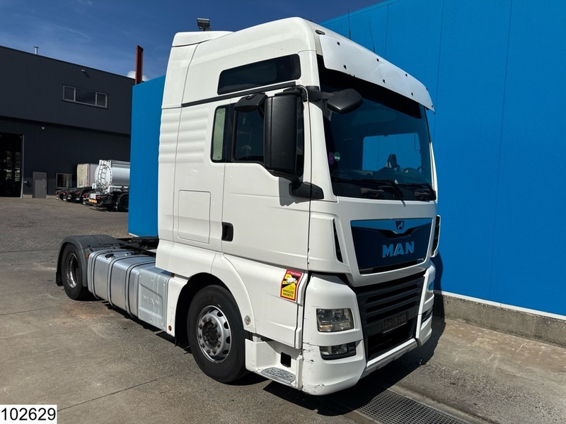 MAN TGX 18 460 EURO 6 - Tracteur routier: photos 3 MAN TGX 18 460 EURO 6 - Tracteur routier: photos 3