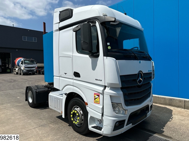 Mercedes-Benz Actros 1843 EURO 6 - Tracteur routier: photos 3 Mercedes-Benz Actros 1843 EURO 6 - Tracteur routier: photos 3