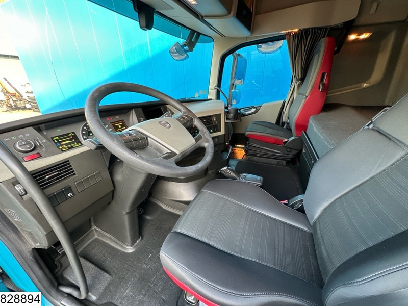 Volvo FH 460 EURO 6 - Tracteur routier: photos 5 Volvo FH 460 EURO 6 - Tracteur routier: photos 5