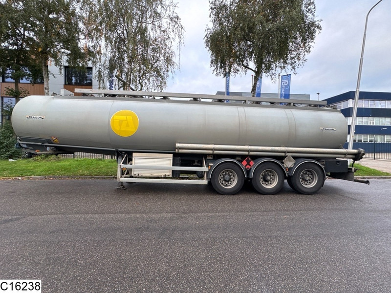 Trailor Fuel 40078 Litres, 9 Compartments - Semi-remorque citerne: photos 2 Trailor Fuel 40078 Litres, 9 Compartments - Semi-remorque citerne: photos 2