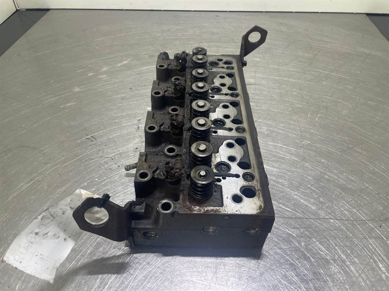 Moteur pour Engins de chantier Ahlmann AS900-Cummins B3.3T-Cylinder head/Zylinderköpf: photos 7 Moteur pour Engins de chantier Ahlmann AS900-Cummins B3.3T-Cylinder head/Zylinderköpf: photos 7