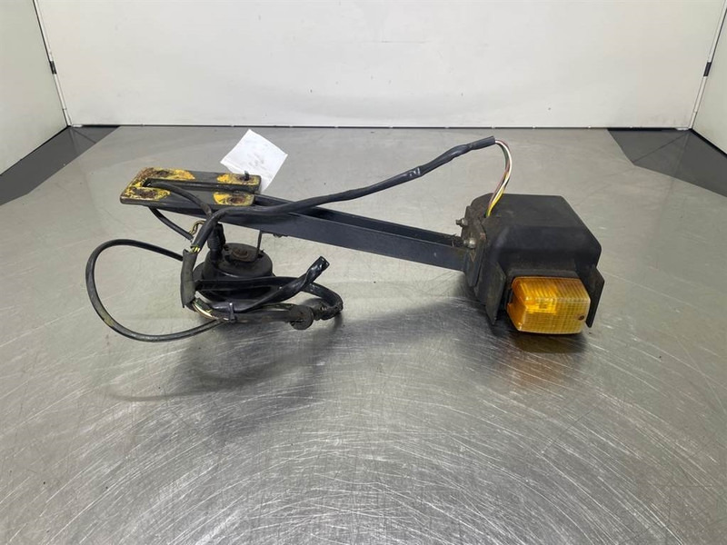 Ahlmann AZ6-4145335O/4193447A-Light/Leuchte/Verlichting - Système électrique pour Engins de chantier: photos 4 Ahlmann AZ6-4145335O/4193447A-Light/Leuchte/Verlichting - Système électrique pour Engins de chantier: photos 4