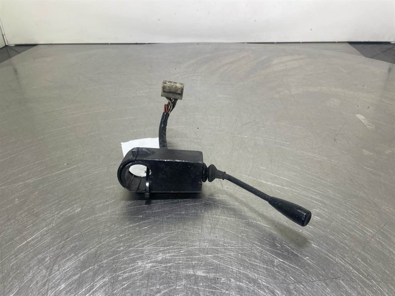 Ahlmann AZ6-4168275A-Steer col switch/Lenkstockschalter - Système électrique pour Engins de chantier: photos 1 Ahlmann AZ6-4168275A-Steer col switch/Lenkstockschalter - Système électrique pour Engins de chantier: photos 1