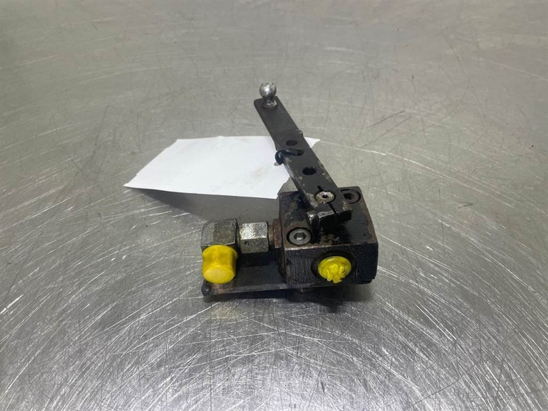 Ahlmann AZ6-4198071A-Valve/Ventile/Ventiel - Hydraulique pour Engins de chantier: photos 1 Ahlmann AZ6-4198071A-Valve/Ventile/Ventiel - Hydraulique pour Engins de chantier: photos 1