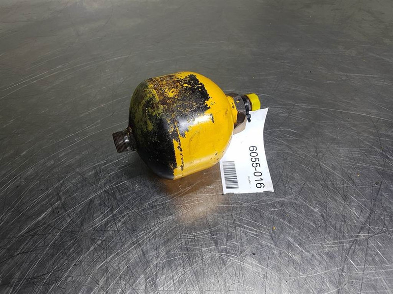 Bosch 0531602502 - Ahlmann AZ200 - Accumulator - Hydraulique pour Engins de chantier: photos 1 Bosch 0531602502 - Ahlmann AZ200 - Accumulator - Hydraulique pour Engins de chantier: photos 1