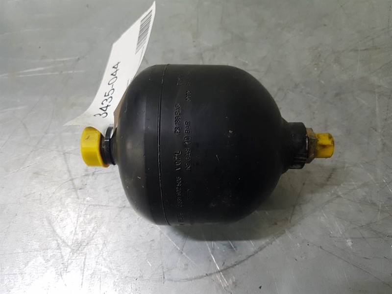 Bosch 0531602506 - Ahlmann AZ150 - Accumulator - Hydraulique: photos 1 Bosch 0531602506 - Ahlmann AZ150 - Accumulator - Hydraulique: photos 1