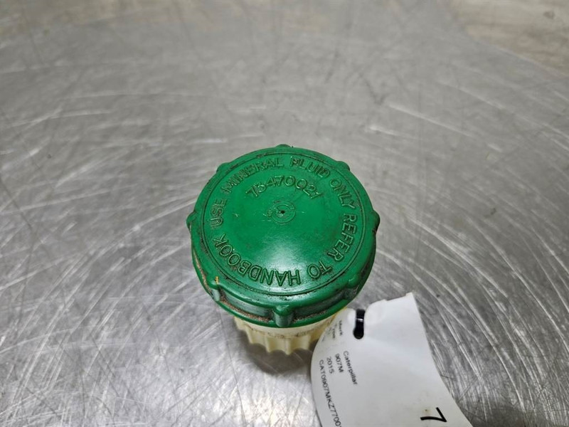 Cat 907M - Brake pedal reservoir - Cabine et intérieur pour Engins de chantier: photos 3 Cat 907M - Brake pedal reservoir - Cabine et intérieur pour Engins de chantier: photos 3