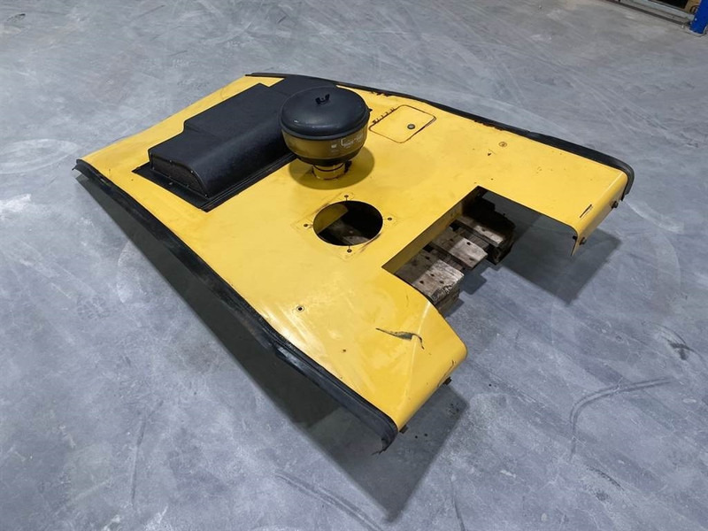 Cat 924G - Engine hood/Motorhaube/Motorkap - Frame/ Châssis pour Engins de chantier: photos 3 Cat 924G - Engine hood/Motorhaube/Motorkap - Frame/ Châssis pour Engins de chantier: photos 3