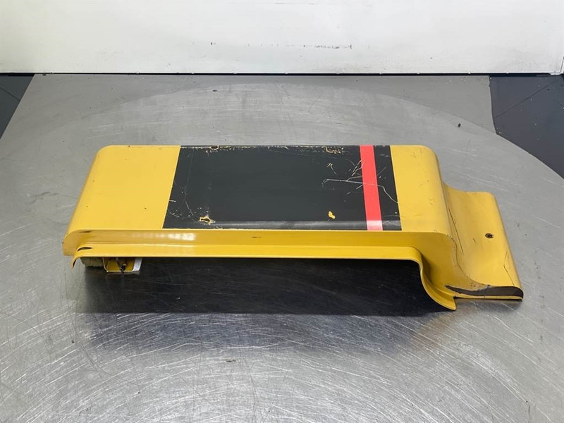 Cat 924G - Engine hood/Motorhaube/Motorkap - Frame/ Châssis pour Engins de chantier: photos 2 Cat 924G - Engine hood/Motorhaube/Motorkap - Frame/ Châssis pour Engins de chantier: photos 2