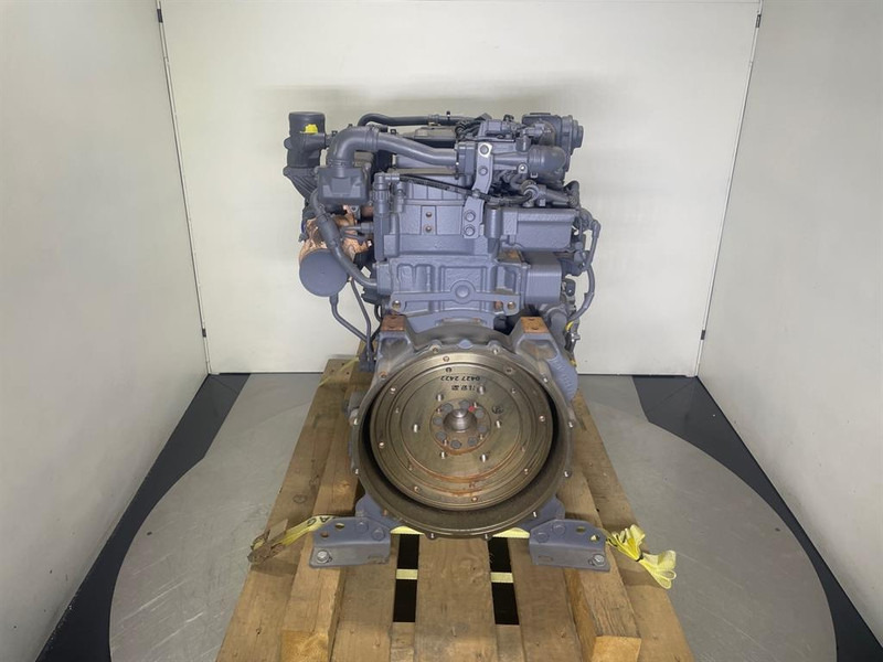 Deutz TCD3.6L4 - Engine/Motor - Moteur pour Engins de chantier: photos 2 Deutz TCD3.6L4 - Engine/Motor - Moteur pour Engins de chantier: photos 2
