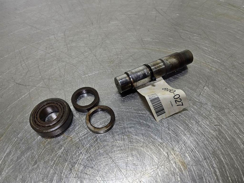 Kramer 512-Steering pivot pin/Achsschenkelbolzen/Fuseepen - Essieu et pièces pour Engins de chantier: photos 3 Kramer 512-Steering pivot pin/Achsschenkelbolzen/Fuseepen - Essieu et pièces pour Engins de chantier: photos 3