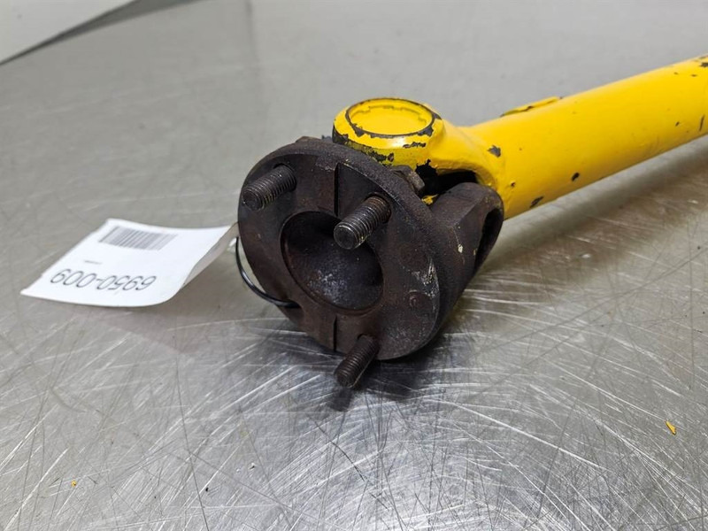 Kramer 512SL - Propshaft/Gelenkwelle/Cardanas - Essieu et pièces pour Engins de chantier: photos 3 Kramer 512SL - Propshaft/Gelenkwelle/Cardanas - Essieu et pièces pour Engins de chantier: photos 3