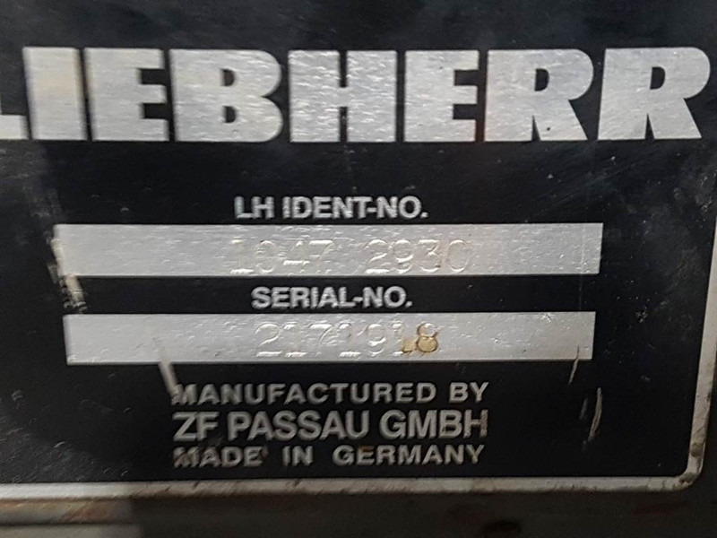 Essieu et pièces pour Engins de chantier Liebherr A914-10472930/10489557/11823466-Axle housing: photos 6 Essieu et pièces pour Engins de chantier Liebherr A914-10472930/10489557/11823466-Axle housing: photos 6