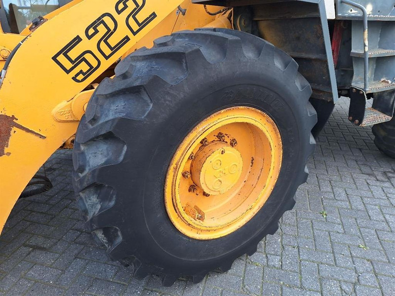 Liebherr L522 - Chargeuse sur pneus: photos 5 Liebherr L522 - Chargeuse sur pneus: photos 5