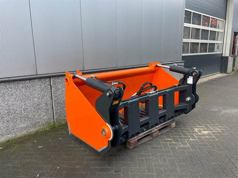 MAMMUT SC220M - Silage cutter/Silageschneider/Kuilhapper - Matériel d'ensilage: photos 4 MAMMUT SC220M - Silage cutter/Silageschneider/Kuilhapper - Matériel d'ensilage: photos 4
