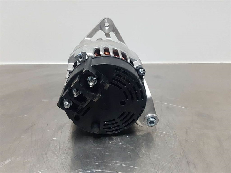 Manitou 12V 80A - Alternator/Lichtmaschine/Dynamo - Moteur pour Engins de chantier: photos 5 Manitou 12V 80A - Alternator/Lichtmaschine/Dynamo - Moteur pour Engins de chantier: photos 5